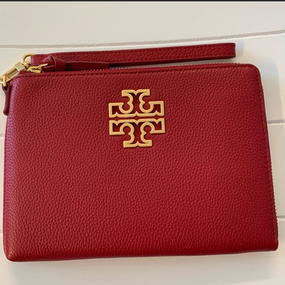 Tory Burch Britten Large Zip Leather pouch wristlet, Redstone color - Picture 3 of 10